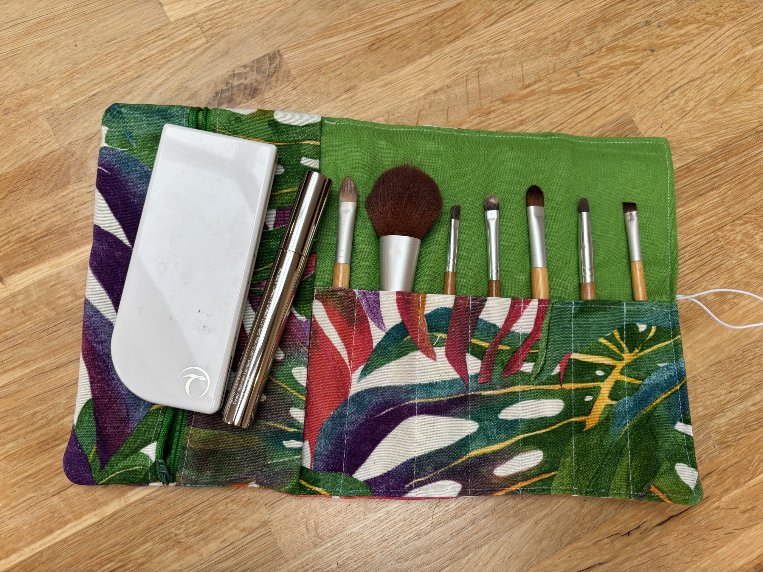 Make up roll organiser Workshop - at the Hut - Saturday 14th Feb 10-1 - Image 5